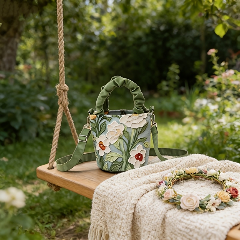 Image of Oil Painting Flower High-end Crossbody Pleated Hand-held Bucket Bag, Retro Three-dimensional Illustration Watercolor
