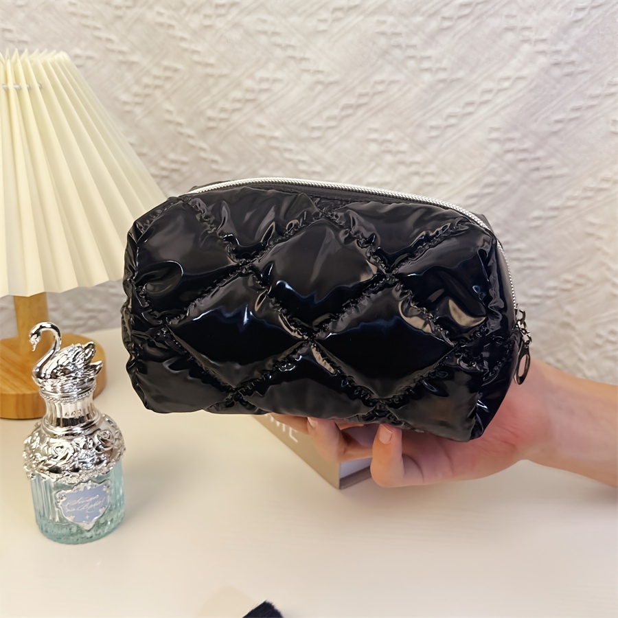 Large Capacity Portable High Quality Toiletry Bag Organizer, Polyester, Unscented, Durable Travel Toiletry Storage Bag For