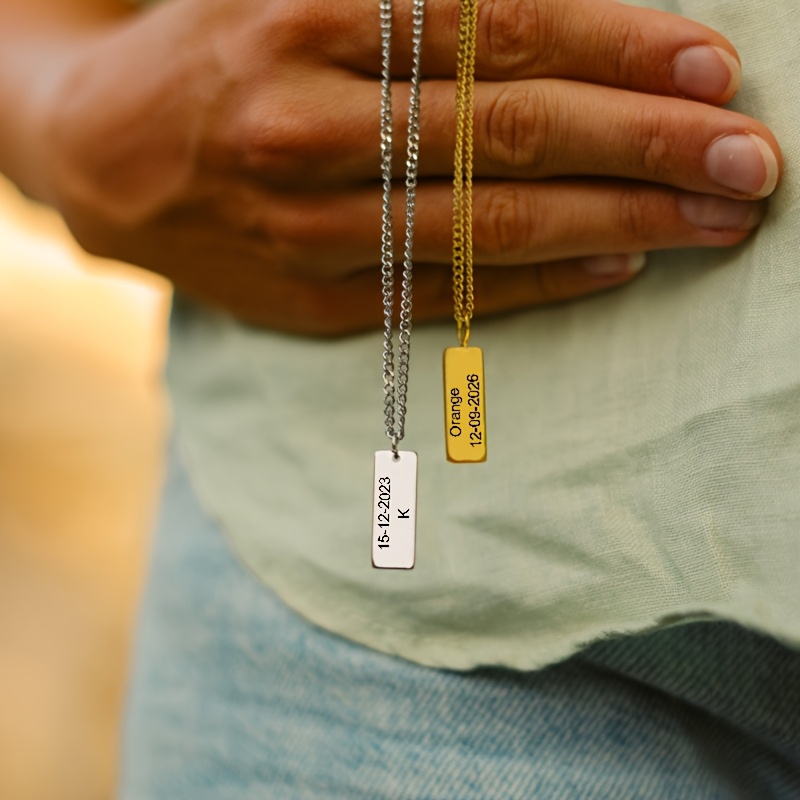 2pcs Personalized Couple's Necklace with Name and Date