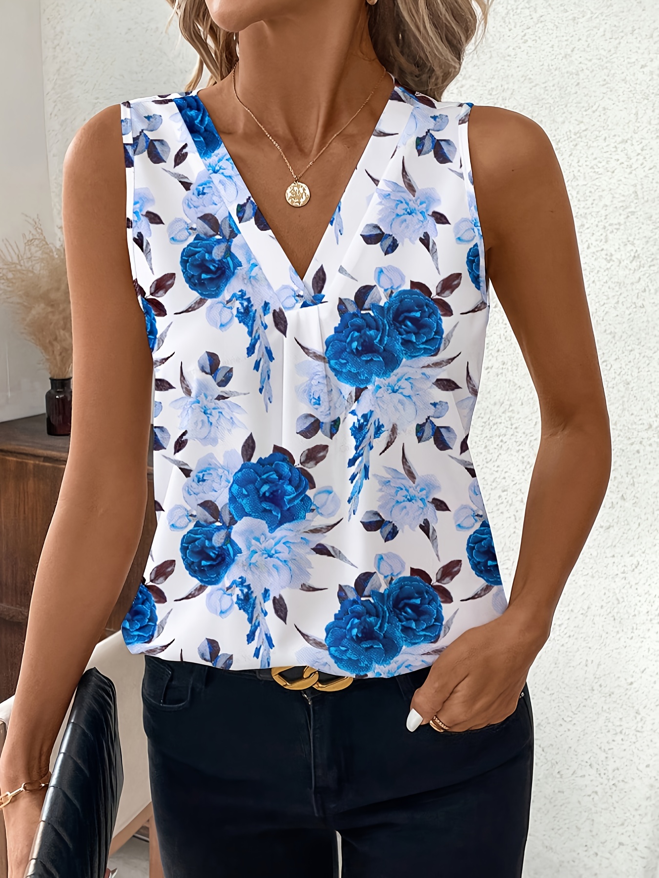 blue floral top sold on Temu United States