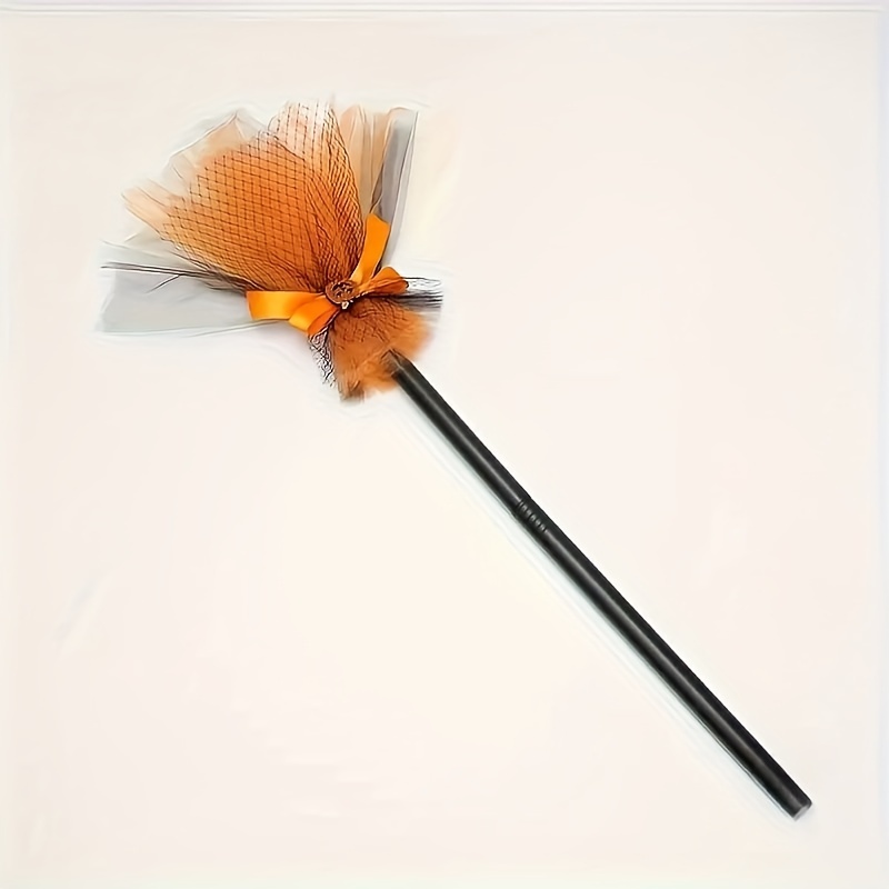 

Broomstick Prop, Polyester Party Decoration, Non-electrical, Battery-free, Featherless For Festive Decor