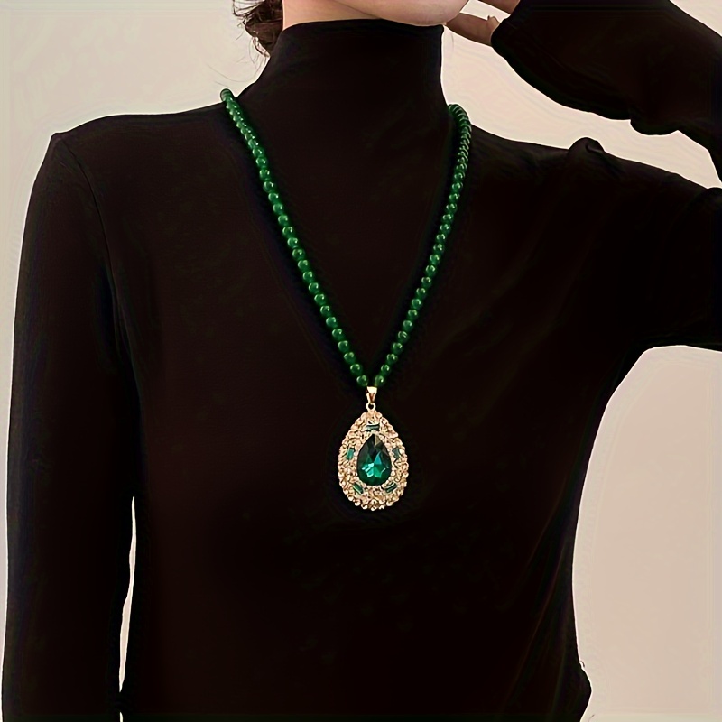 

Elegant Long Green Bead Necklace With Teardrop Pendant - Luxurious Sweater Accessory For Parties, Gatherings, And Casual Wear, Pendant Necklace