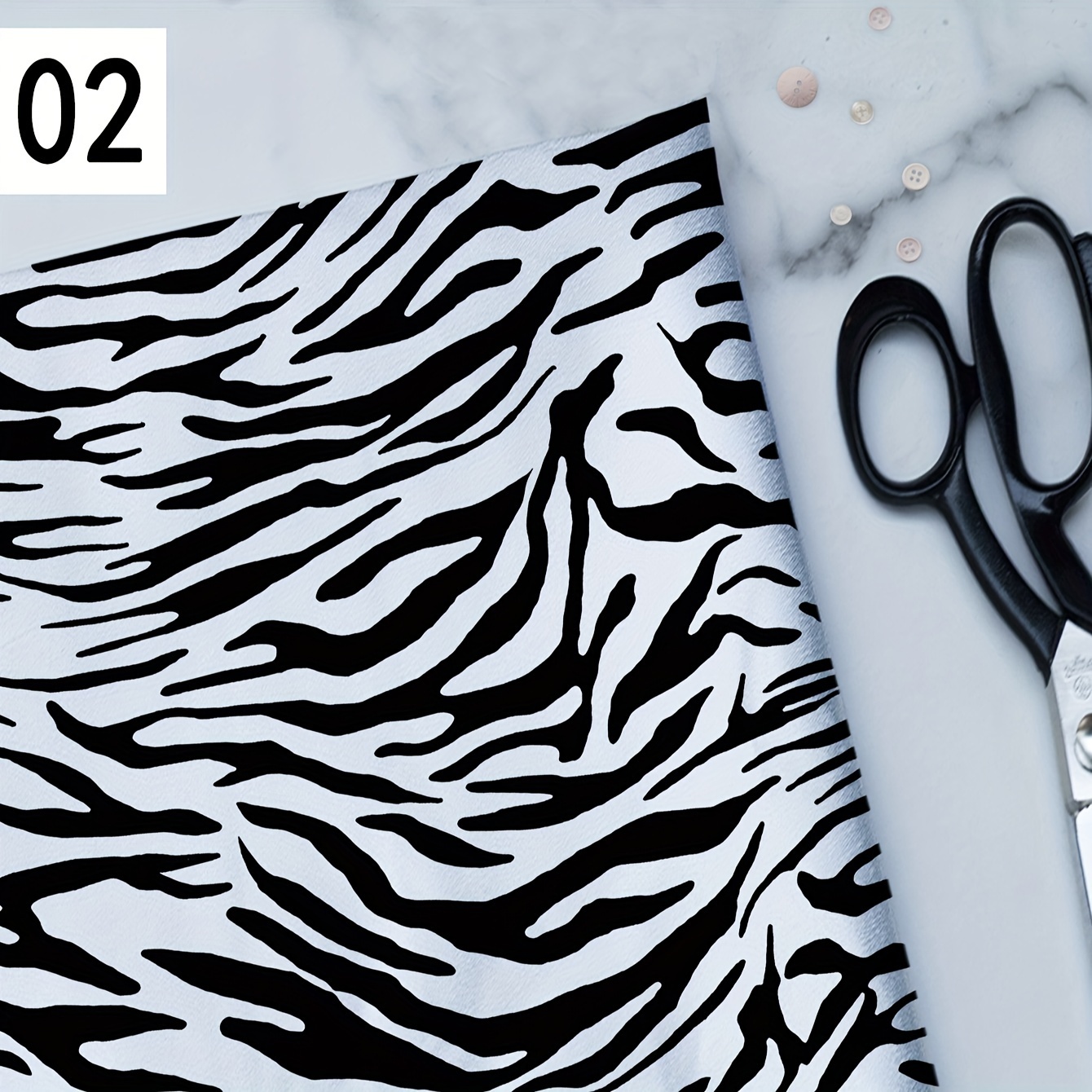 Fabric And Leather Polyester, 110g. Sizes: 150cm X 50cm, 150cm X 100cm, 150cm X 200cm. Lightweight And Soft Handmade Fabric, Suitable For Tablecloths, Tapestries, Clothing, Bags, Dust Covers, Cushions