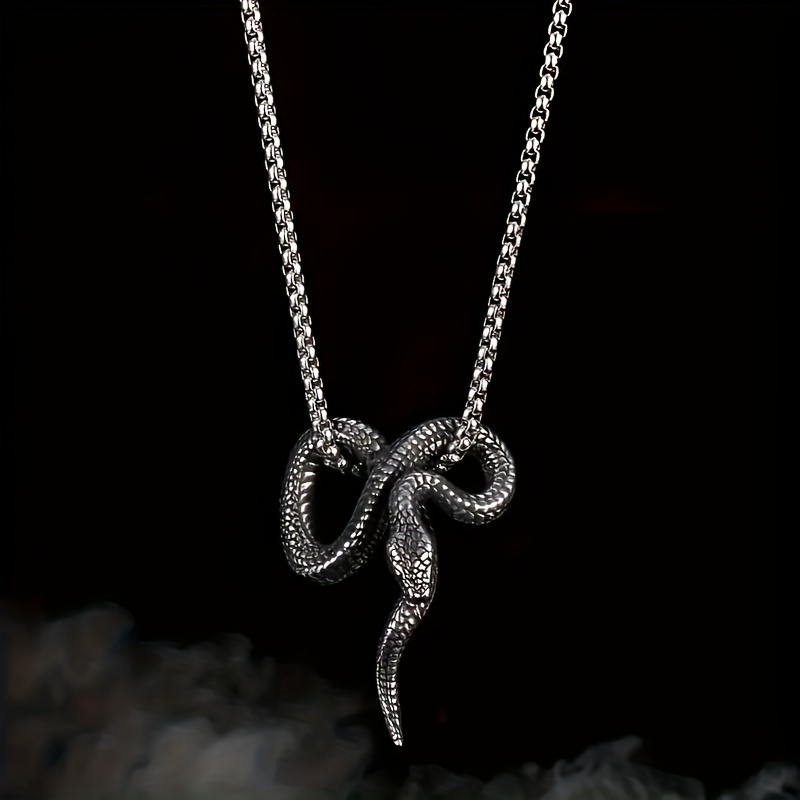 

1pc Fashion Retro Men's Snake Pendant Necklace Punk Style Sweatshirt Chain Street