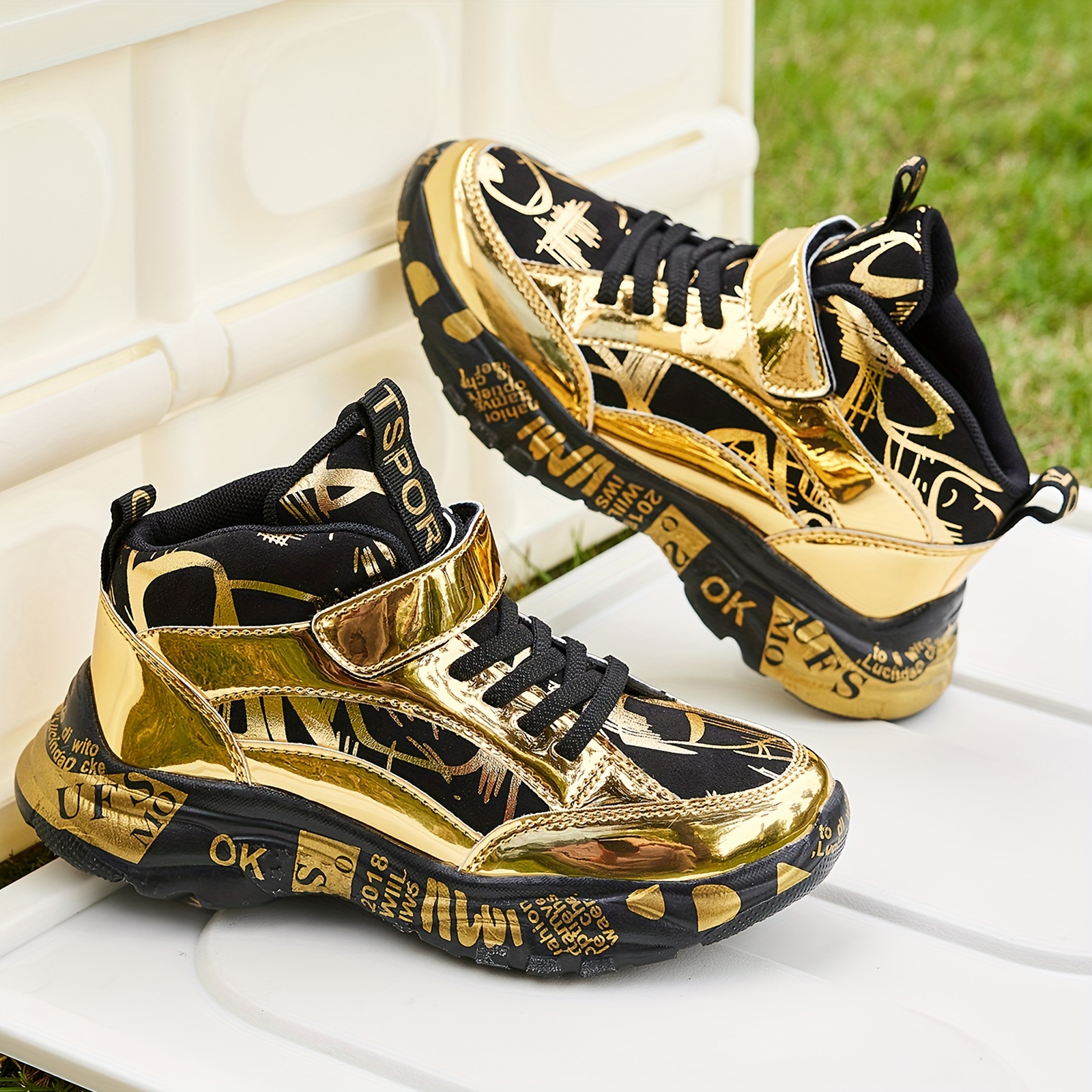 Image of Boys' And Girls' Sneakers For Running And Outdoor Activities