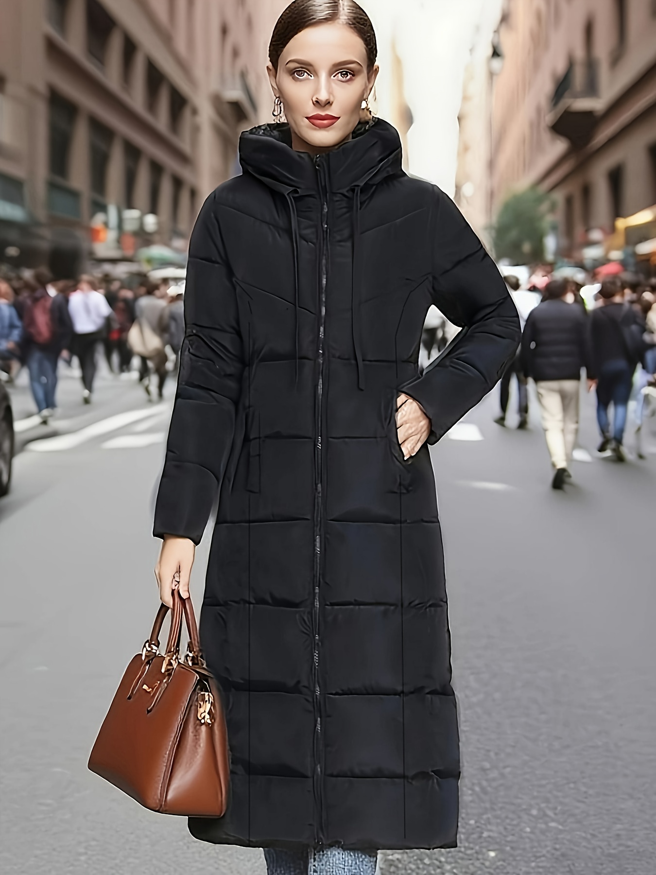 Chaqueta Negra Larga con Capucha para Mujeres - Abrigo Grueso de Invierno con Acabado Mate Premium, Tela Pesada y Resistente al Viento, Cierre Completo con Zip y Póketos Amplios en los Lados, Outerwear Lujo Minimalista para Clima Extremo Frío