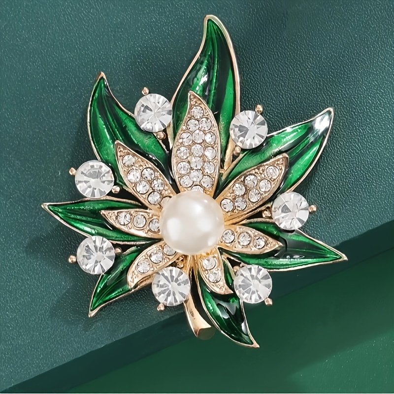 Emerald Green Maple Leaf Enamel Brooch