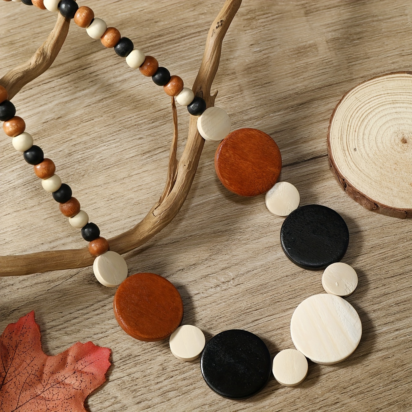 Bohemian Democratic Style Wooden Handmade Beaded Necklace With Geometric Wooden Pendant