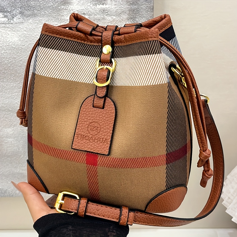 TEMU Mini" Trend Women's Crossbody Bag Bucket Bag. The Classic Design Adds A Touch Of Vintage And Elegant Charm To This Shoulder Bag. It Features A