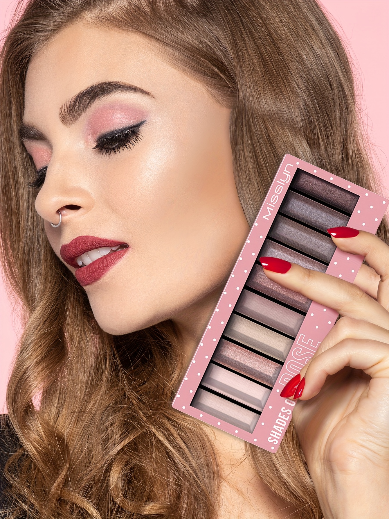 All-in-One Paleta Sjenila s Pokretnim Sun Visorom - Mat i Šljokasti Efekti, Nude Nijanse od Svijetlih do Tamnih (Bež, Braon, Roza, Siva, Crna), Dugotrajna Formula za Svakodnevne i Večernje Makeup Izglede - Organizator i Paleta u Jednom, Višenamjenski Alat za Šminkanje, Elegantno Pakiranje, Lagana Primjena