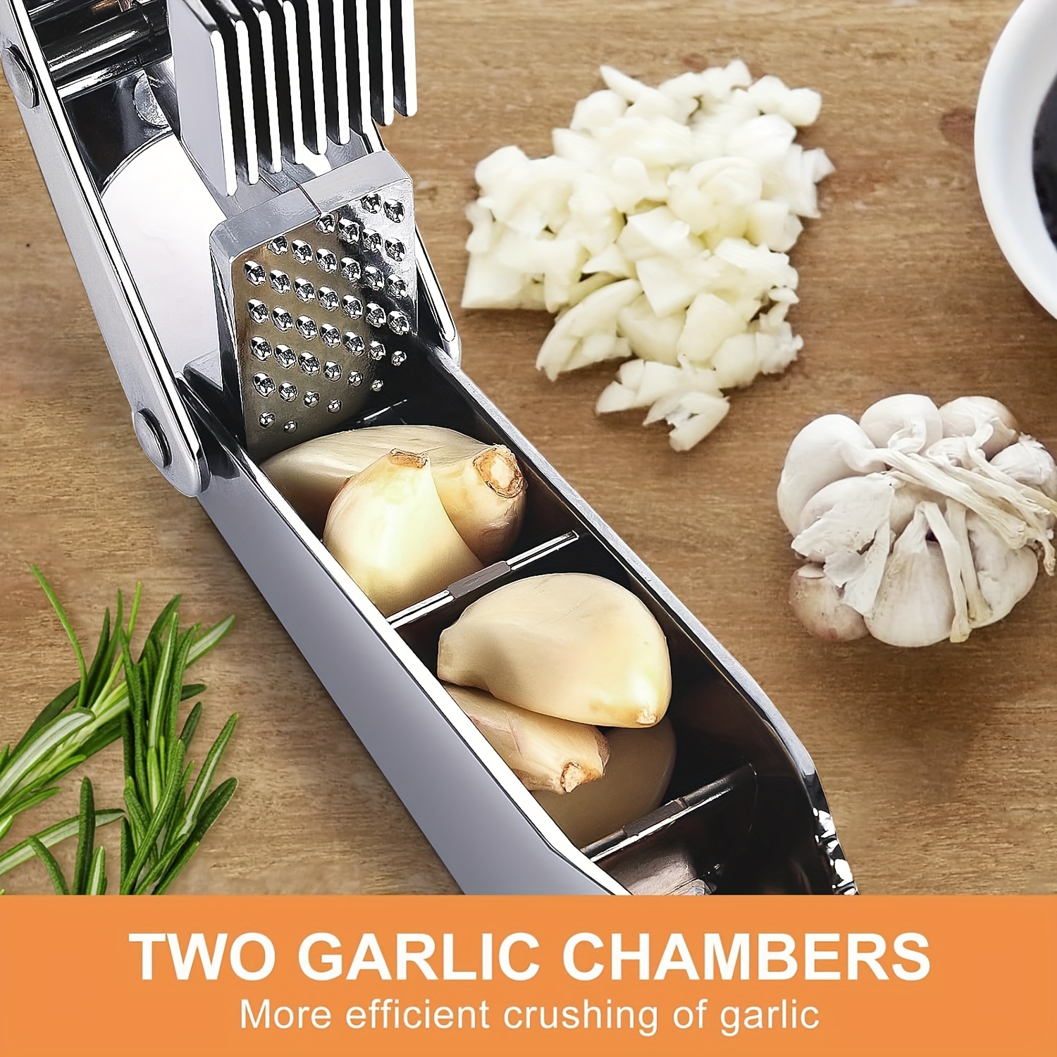 Multifunctional stainless steel garlic press, easy to crush, slice and mince garlic, can open walnuts, this multifunctional kitchen tool - perfect for home cooks and professional cooks