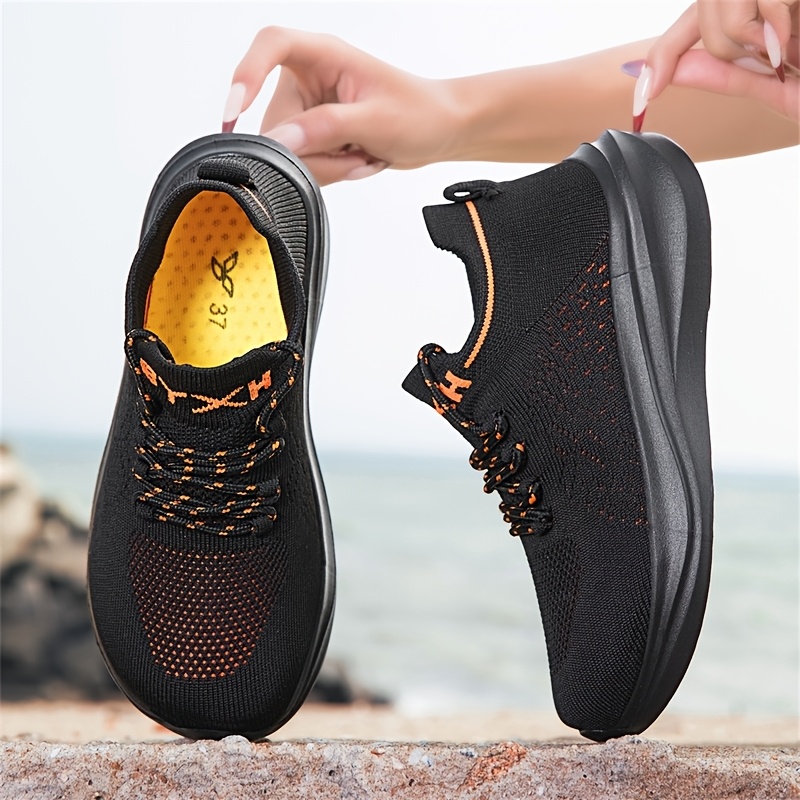 Wide Toe Athletic Shoes, Breathable Mesh Running Sneakers for Couples