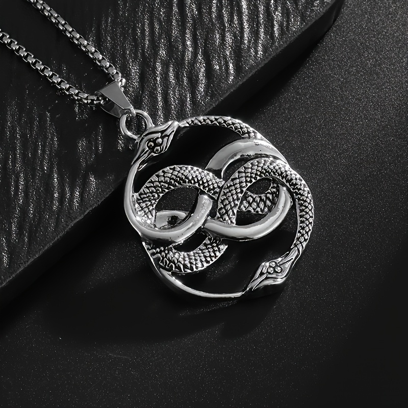 Stylish New Pendant, A Trendy And Versatile Necklace For Men Featuring Snakes
