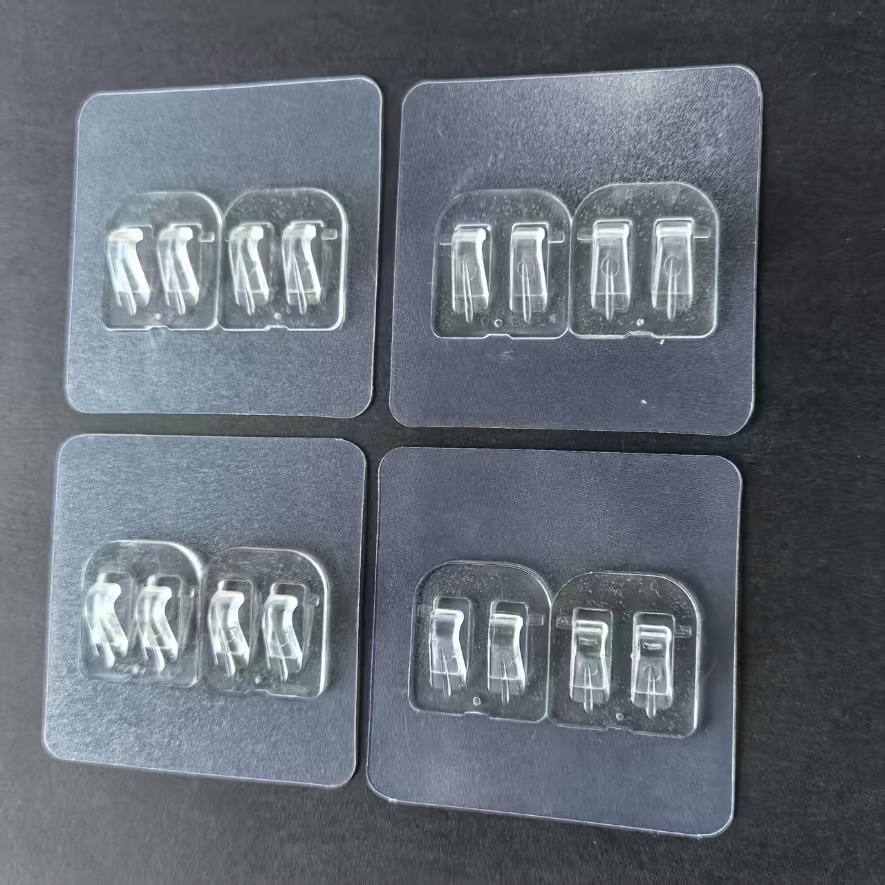 TEMU 4 ganchos adhesivos fuertes para estantes, 4 unidades, para baño, cocina, estantes de pared, ganchos de pared para cocina, almacenamiento,