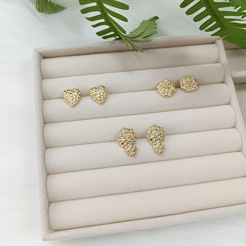 

3 Pairs Of Women's Fashion Stud Earrings Geometric Irregular Heart Texture Stud Earrings For Everyday Gifts