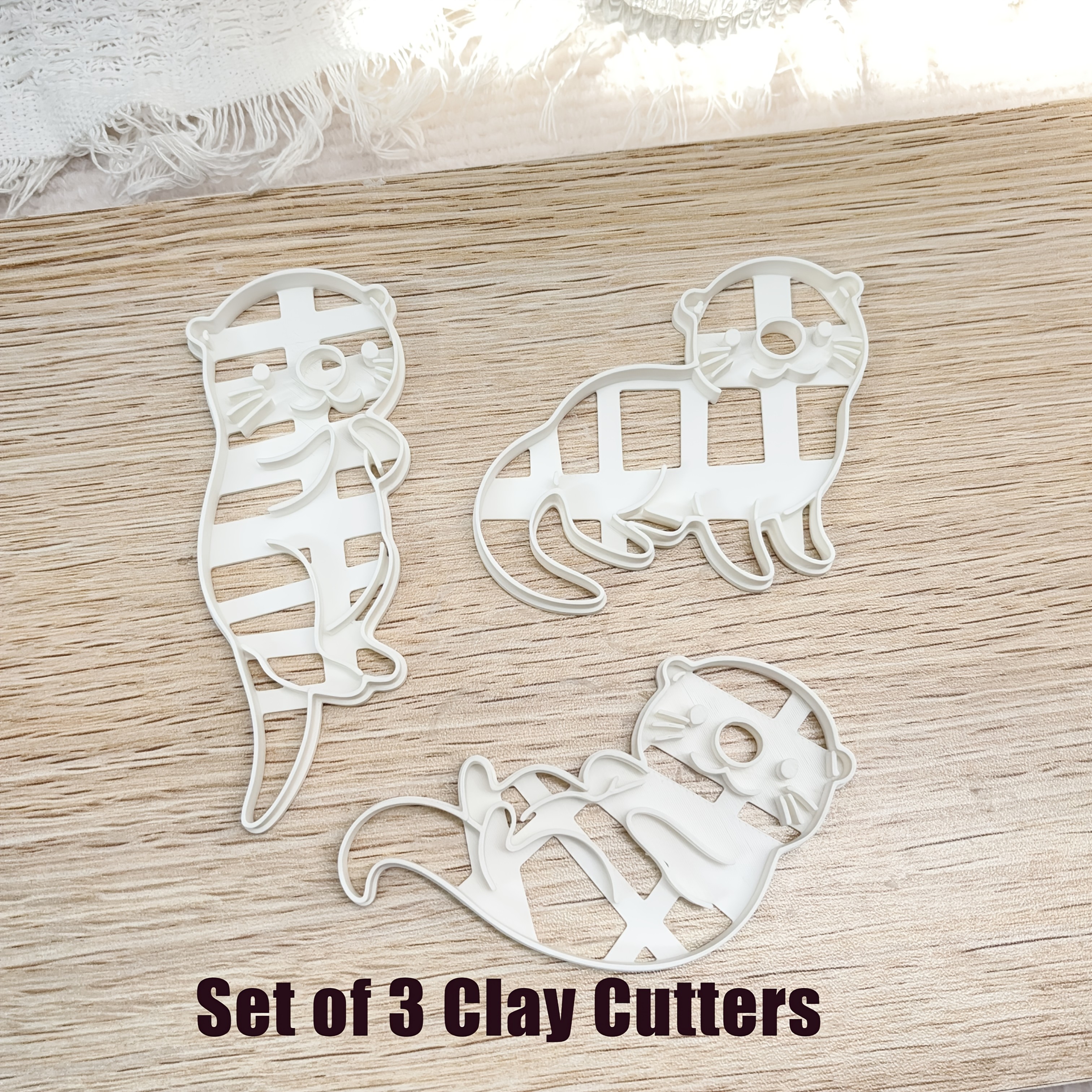 Image of Set Of 3 Large Beaver-shaped Clay Cutters, Featuring A Unique Beaver Design For Polymer Clay, Ideal For Jewelry Making, Modern Embossed Clay Tools, Perfect For Earring Creation And A Clay Kit