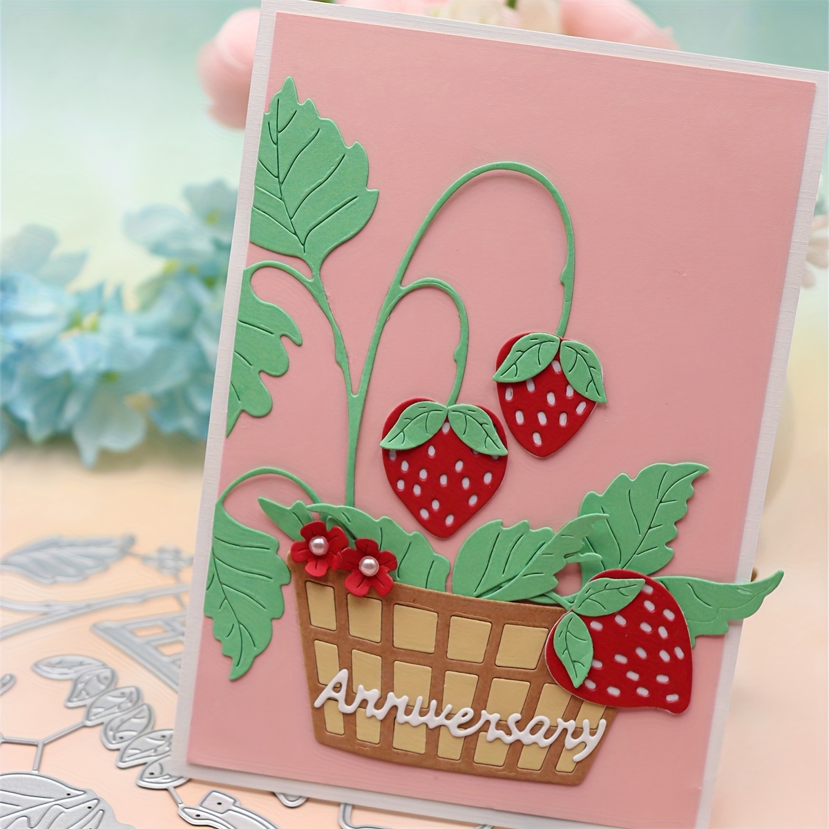 

1pc Strawberry Metal Die Cut, 2024 Metal Cutting Die For Paper Card Making Scrapbooking Diy Cards Photo Album Craft Decorations