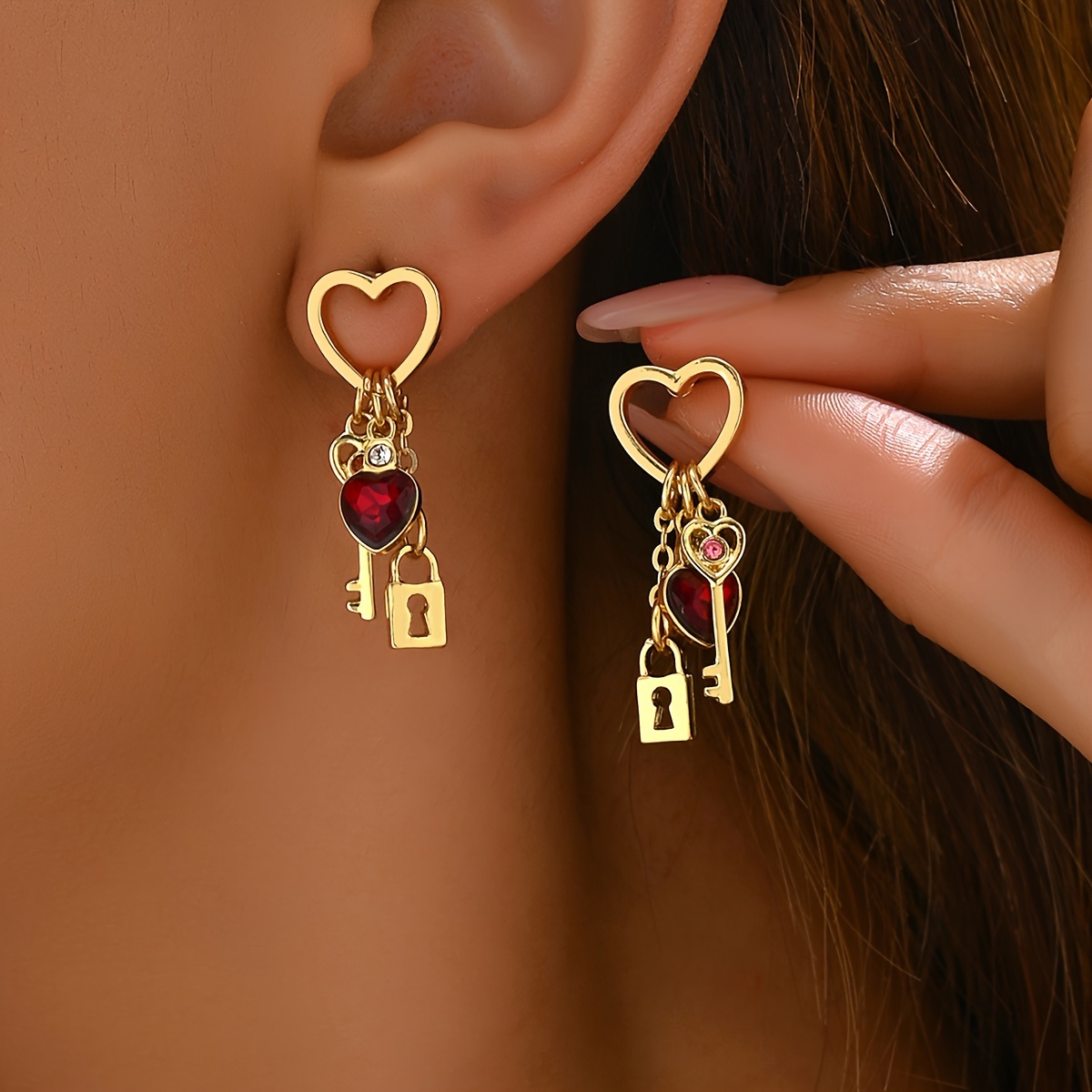 

Plated Heart & Key Drop Earrings With Red Glass Charm - Elegant Copper Dangle Earrings With Stainless Steel Ear Needle For Women - Versatile Daily Wear Jewelry