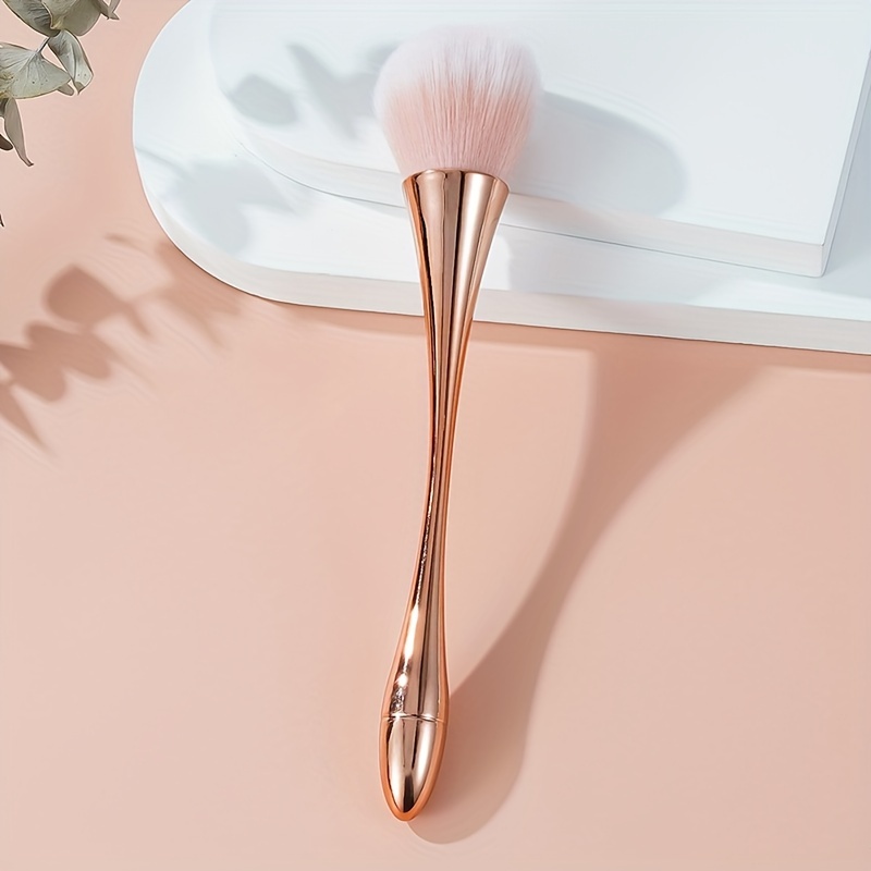 

Soft Makeup Brush For Highlighter & Setting Powder - Fragrance-free, Travel