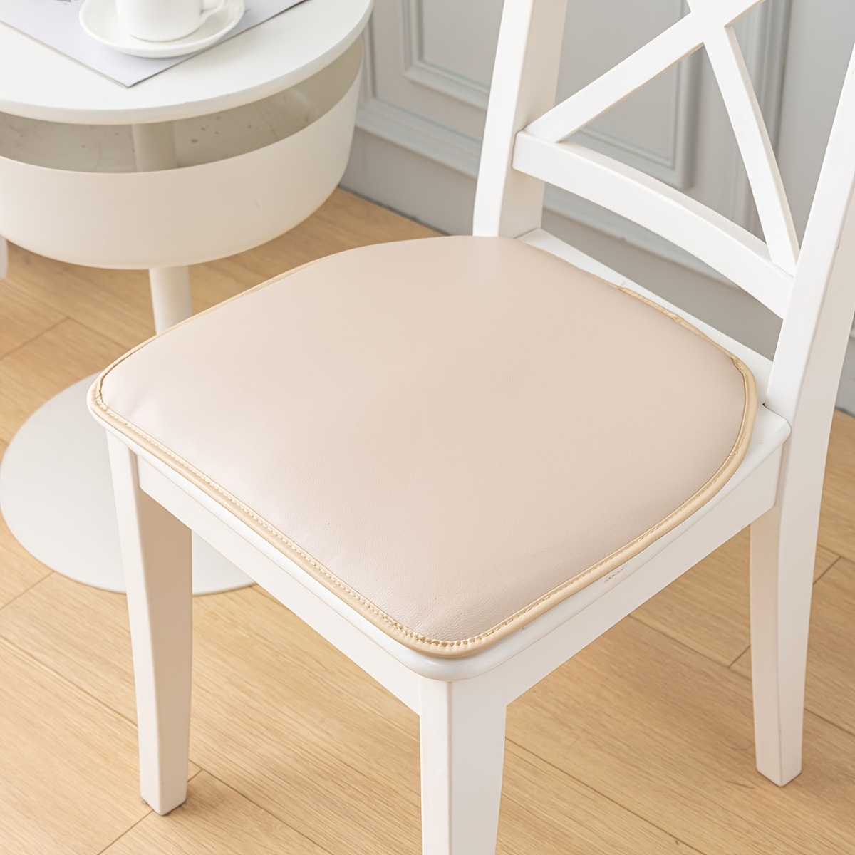 Faux Leather Thick Chair Cushions D-shaped Cover And Ties Chair Pads For Indoor Dining Room And Kitchen Chairs