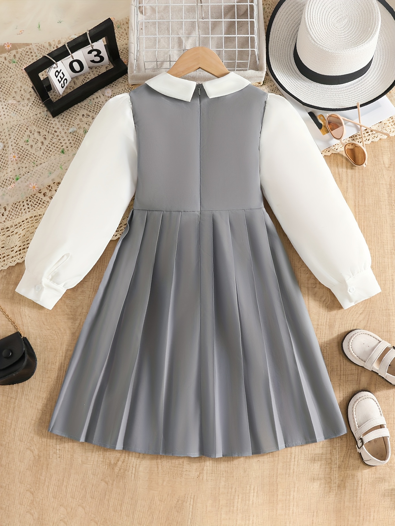 Korean Style *' Elegant Preppy Dress, Spring/Autumn Student Uniform Skirt  with White Shirts and Gray Pleated Design, Student Outfit, Autumn Wear, - Main Image