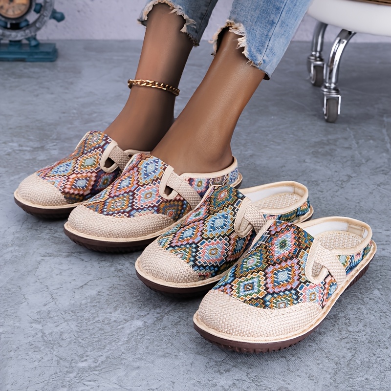 

Geometric Print Shoes Women, Half Drag Daily Comfy Mules, Women's Colorful Shoes With Embroidered, Stylish Closed Toe, Non-slip Soft Sole, Slip-on Casual Shoes