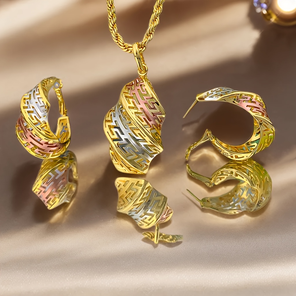 Elegant C Type Spring Earrings & Twisted Necklace Set