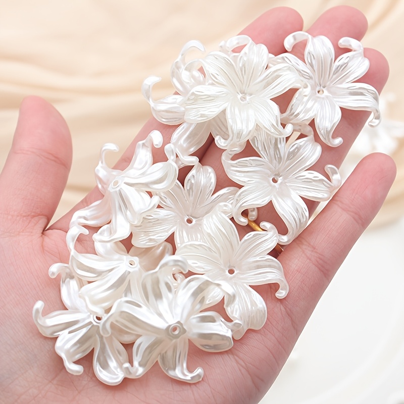7/14pcs White Lily Flower Beads Charms for DIY Jewellery