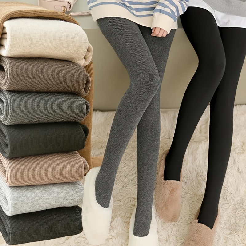 

Elegant Grey Women's Pantyhose - Comfortable Medium Thickness, Stretchy Polyester & Spandex , Side Detail