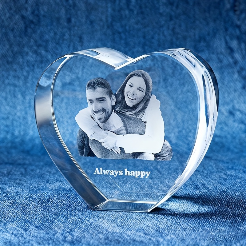 E-shop Ein individuell gestalteter herzförmiger Bilderrahmen - DIY Lasergravierung, lichtbeständiges personalisiertes Foto, geeignet für Wohnzimmer,