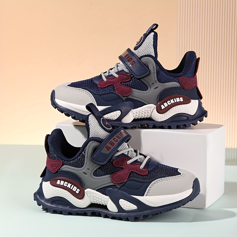 Boys' Breathable Mesh Sneakers with Non-Slip EVA Sole, Closure & Cushioned Insole - Lightweight Low-Top Running Shoes for Outdoor Play, School, Sports - Navy Blue & Red Accents, School Sneakers, Sporty Design, Durable Construction, Schoolage Kids