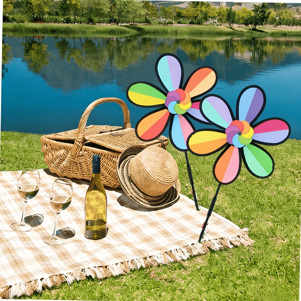E-shop Set mit 2 bunten Windmühlen für den Außenbereich - Ideal für Gärten, Höfe und Rasenflächen - Fünffarbige, windbetriebene Drehornamente in