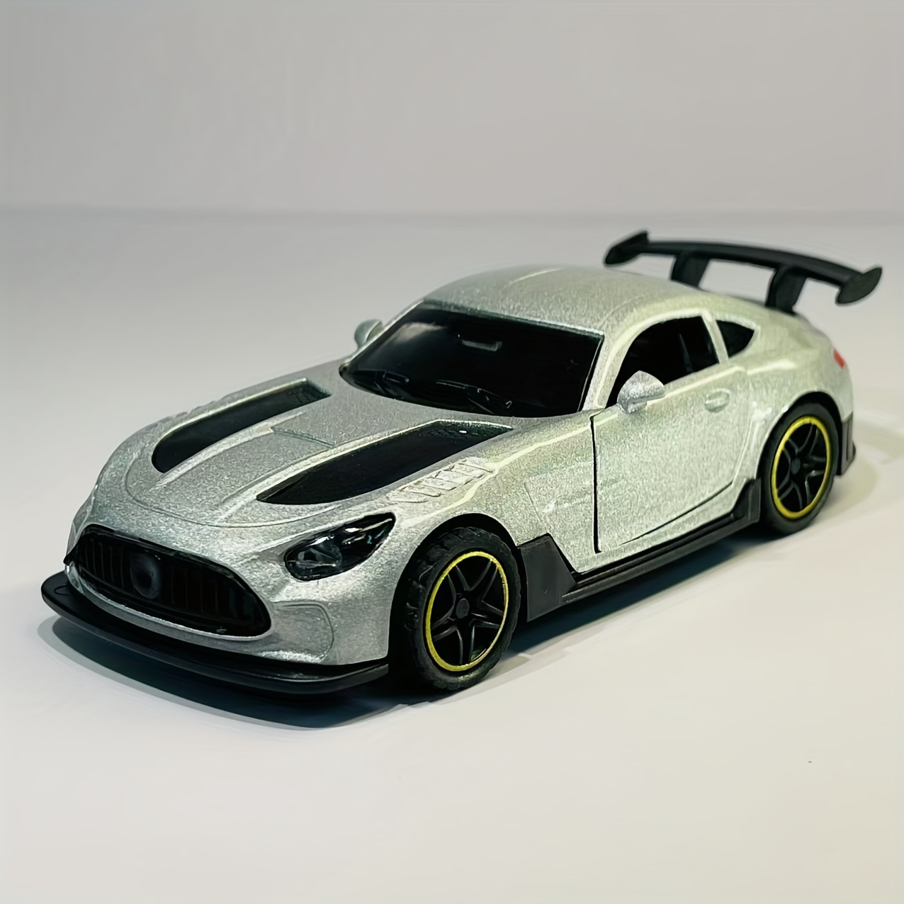 Image of 1:43 Scale Supercar Car Model Ornaments, Alloy Cars, Alloy Die Casting Model Cars, Pull Back Operation, Fine , Car Decorations Can Open Door Cars, Boy Gifts, Day Gifts