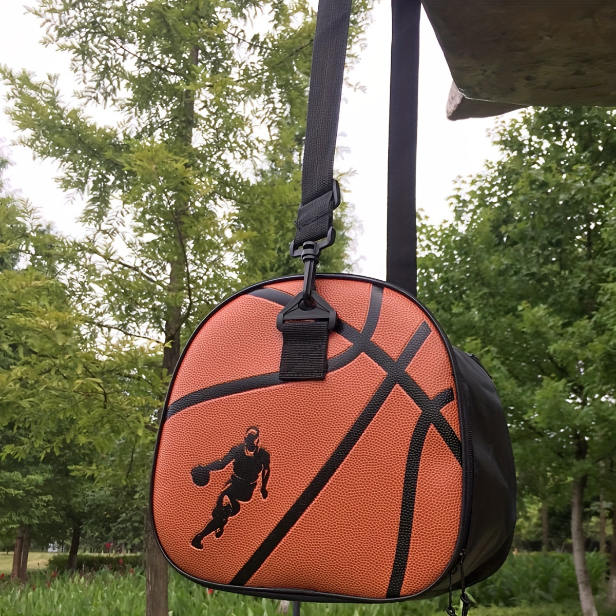 

Universal Brown Pu Leather Basketball Storage Bag With Adjustable Strap, Large Capacity Outdoor Sports , Portable Crossbody Bag For Basketball And Soccer, Normal Waterproof, Hand Washable