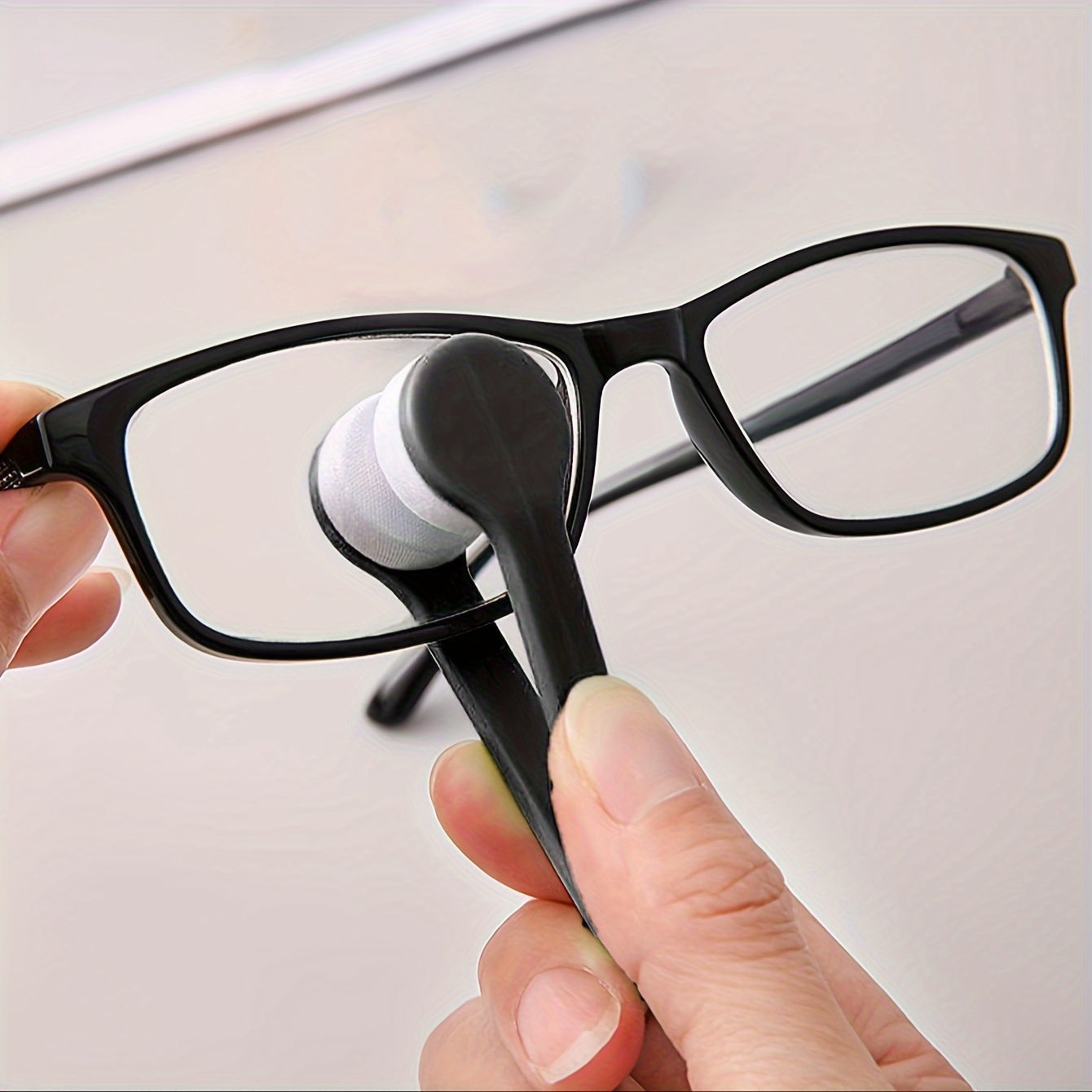 5 Pcs Eye Glasses Lens Cleaner Tool - Mini Sun Glasses Eyeglass Microfiber Spectacles Cleaner Soft Brush Cleaning Clip Kit(Color Random)
