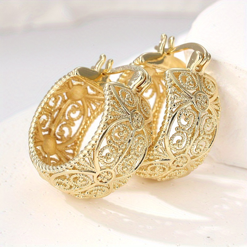 Image of Middle Eastern Art Hollowed-out Pattern Golden Round Earrings, Elegant Earrings And Accessories For Ladies, Exquisite Gifts For Festivals And Parties, For Mom