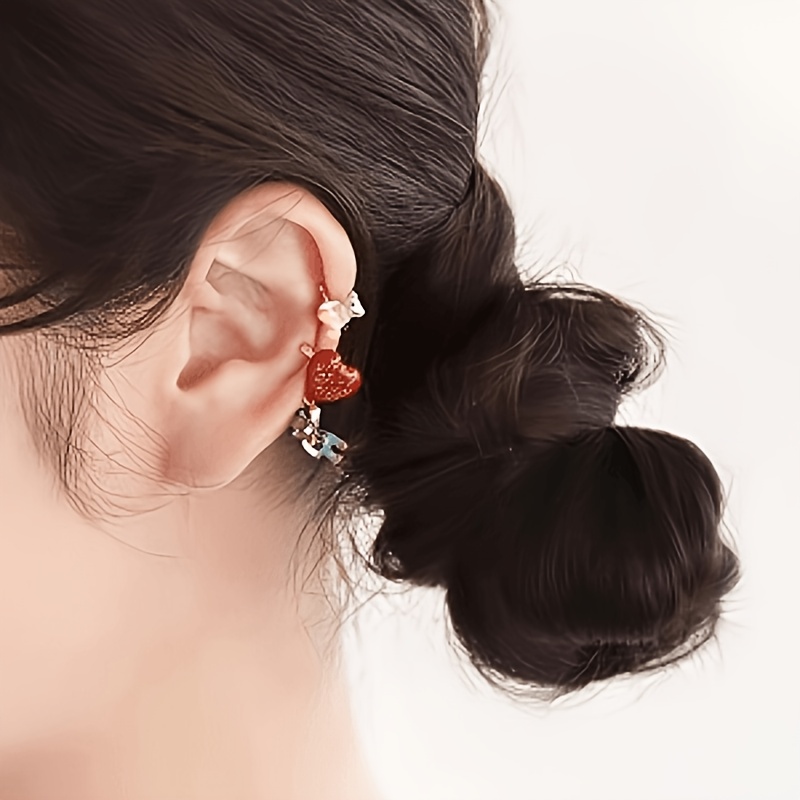 Exquisite Heart Bear Asymmetrical Ear Clips, Cute Design