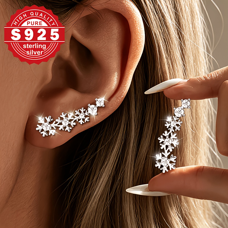 Women's S925 Silver Snowflake Design Stud Earrings