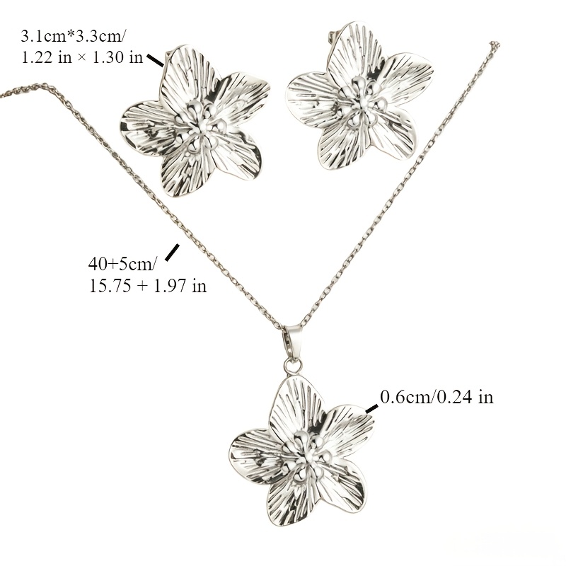 3pcs French-Style Elegant Floral Texture Necklace & Stud Earrings Set