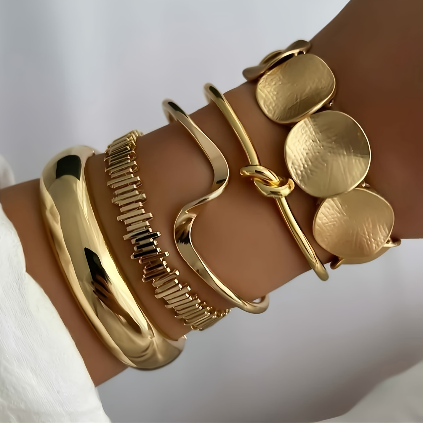 TEMU 5/10pcs Women's Fashion Bracelet Set, Vintage-style Round Disc Wrapped Knotted Irregular Wide Wave Bracelets, Suitable For Women's Vacations,
