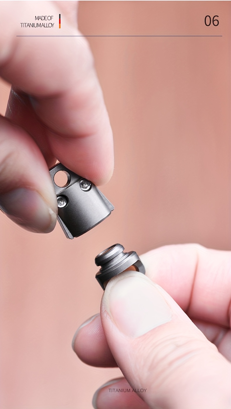 1-Pack Titanium Alloy Magnetic Keychain Buckle – Quick Release Rotatable Clip for Keys, Belt Loop, EDC Tool, Fishing Gear, Lightweight & Durable Gray Metal Design