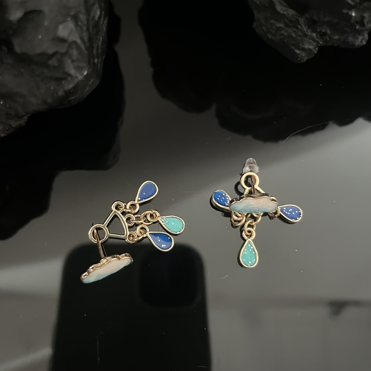 E-shop Ein Paar exquisite Wolken-Glitzer-Tropfen-Ohrringe, für Partys und zwanglose Zusammenkünfte, ein wundervolles Geburtstagsgeschenk für Teenager,