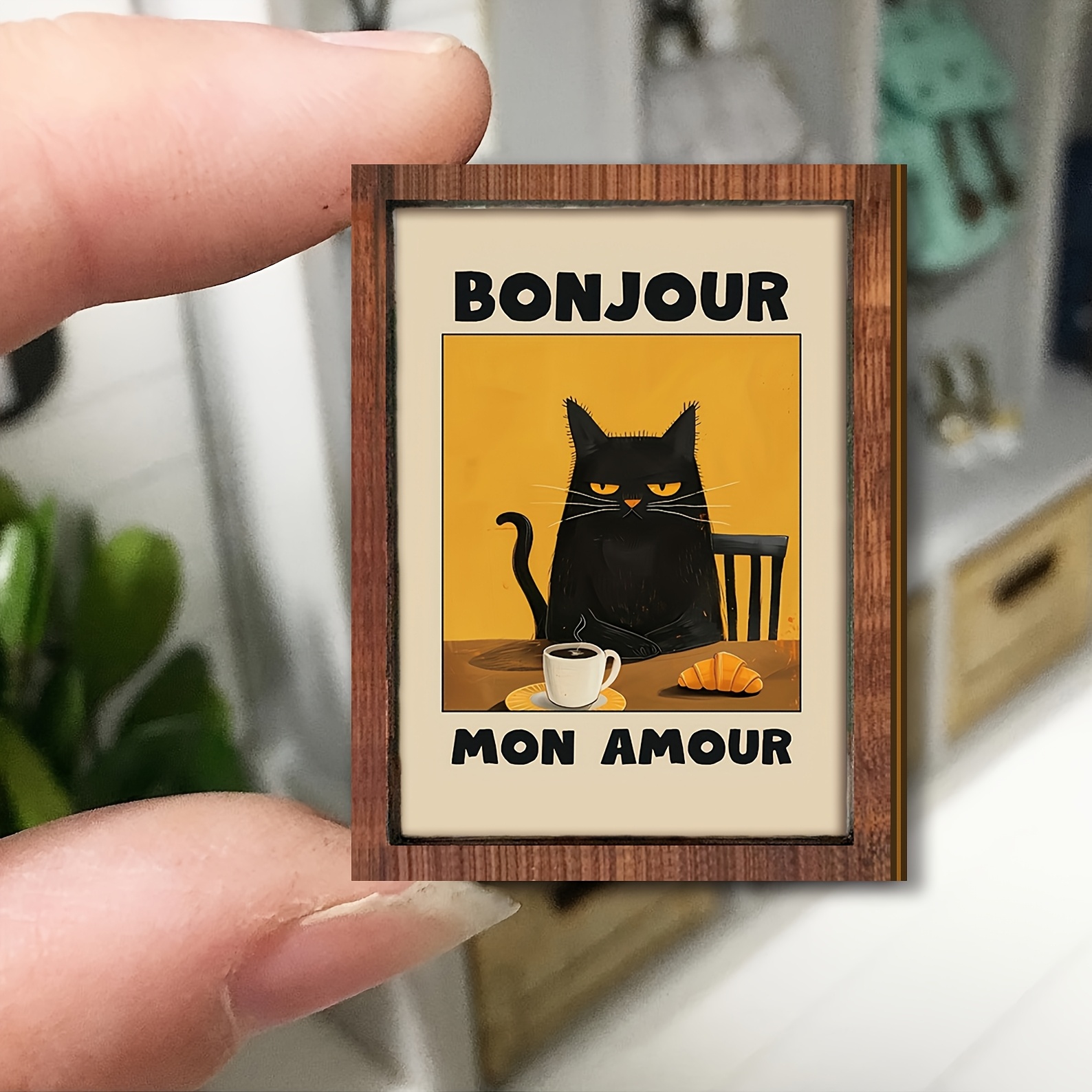 Image of 1pc Miniature Dollhouse Accessory Compatible For Dolls - Wood Two- Cat With " Mom " Lettering, Layered Miniature Scene Dolls Furniture For Dollhouse , Tiny Tray Decoration