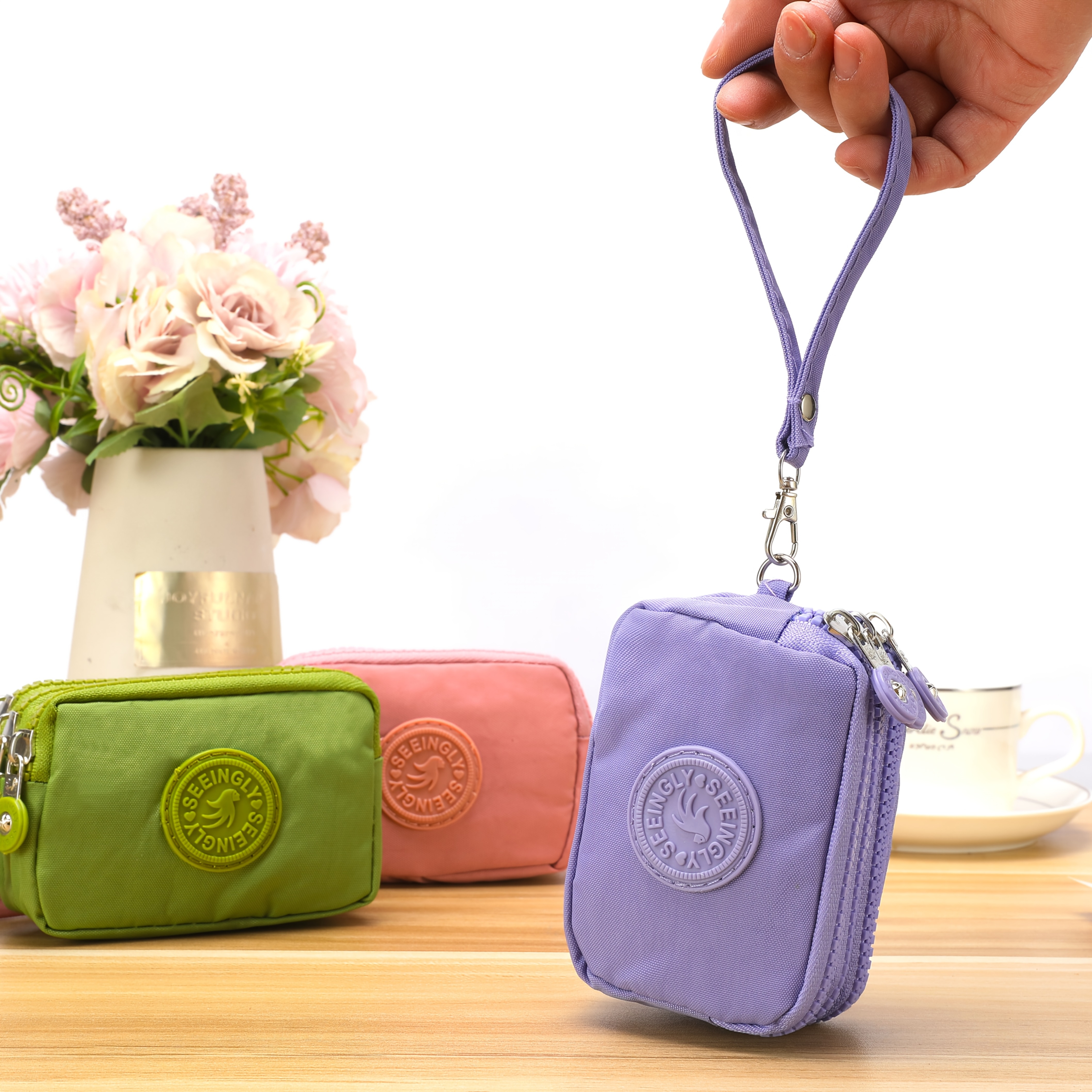 

1pc Porte-Monnaie en Nylon Étanche - Sac à Clés Compact avec Fermetures Éclair, Petit Portefeuille pour Femmes , Rose ou Violet, Petit Sac à Main