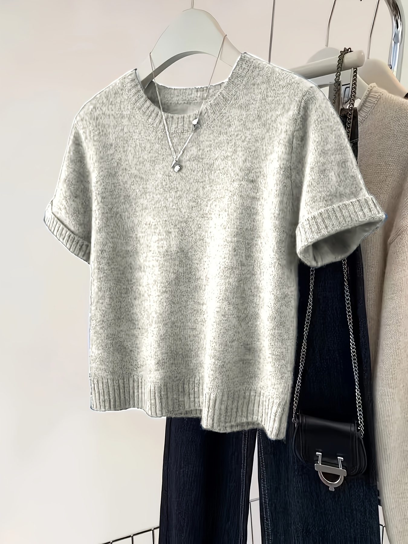Plus Size - Plus Size - Women'S Short Sleeve Round Neck Solid Color Top, Casual And Commute-Friendly, Spring Summer