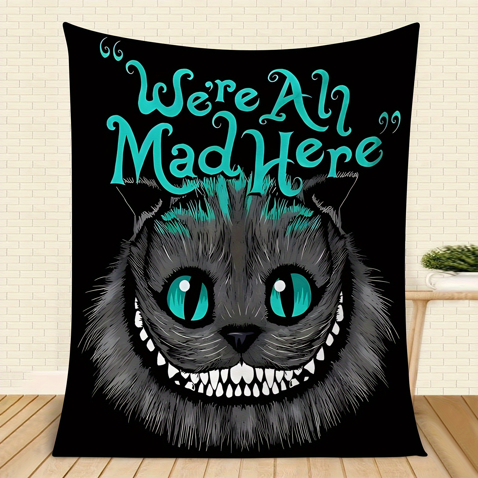 

Cheshire Cat Throw Blanket - Contemporary Style Digital Print Reversible Flannel Throw, All Seasons Multipurpose, Soft And Comfortable Knitted Animal Theme, No Embellishment - 1pc