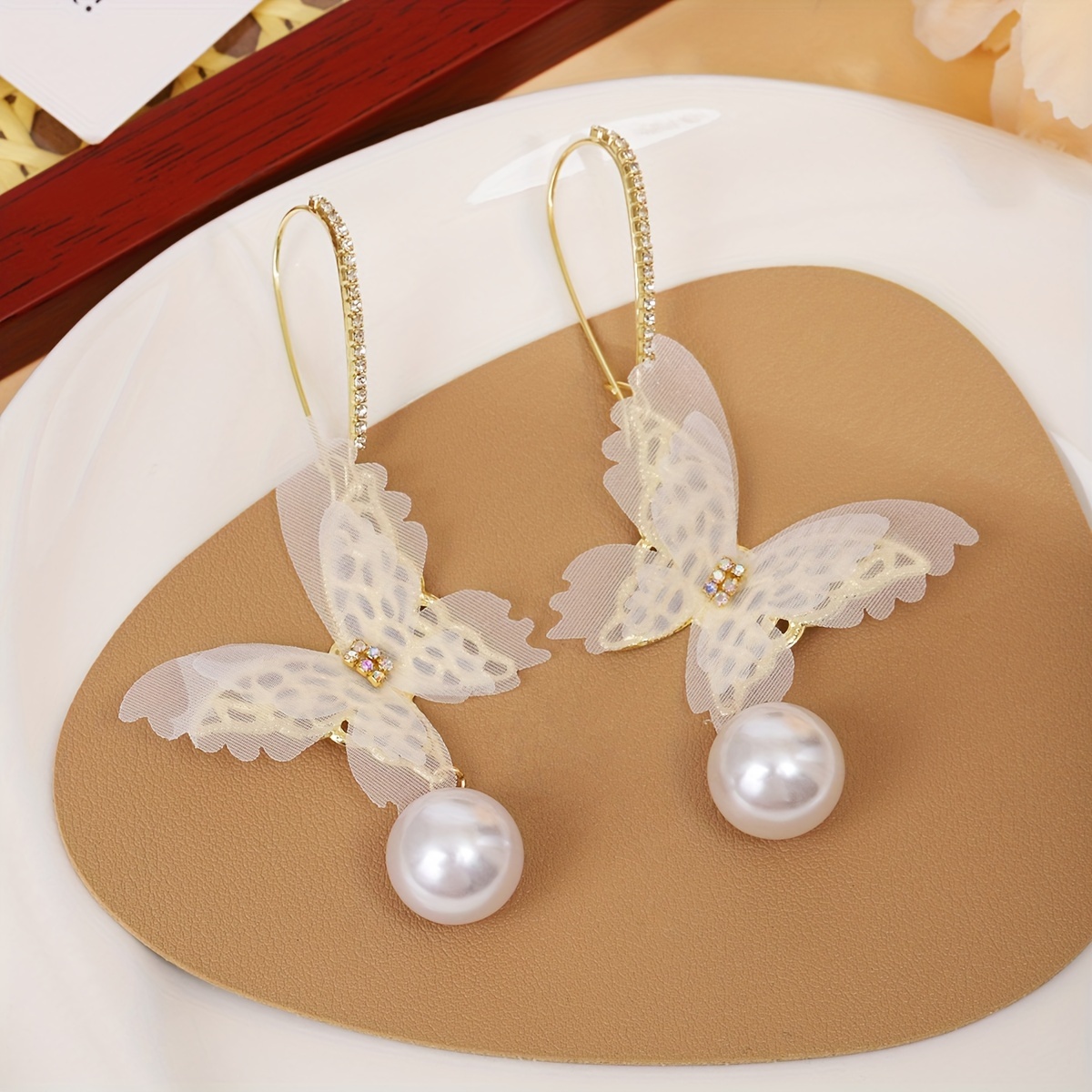1 Pair of Fashionable Women's Earrings Birthday Party Gift Personality