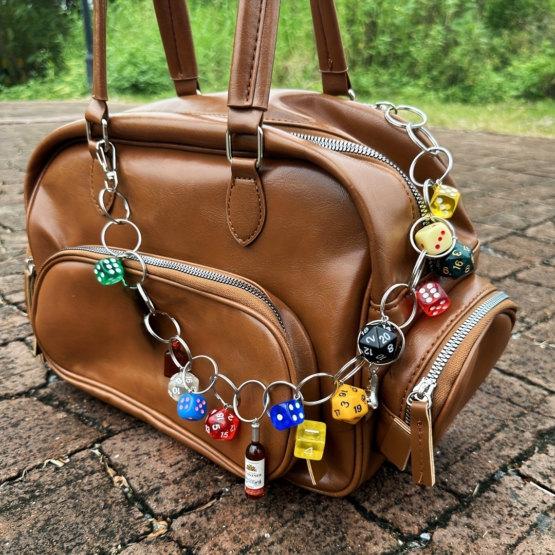 

Chic Resin Dice Keychain - Trendy Bag & Clothing Accessory, Perfect Valentine's Gift For Her