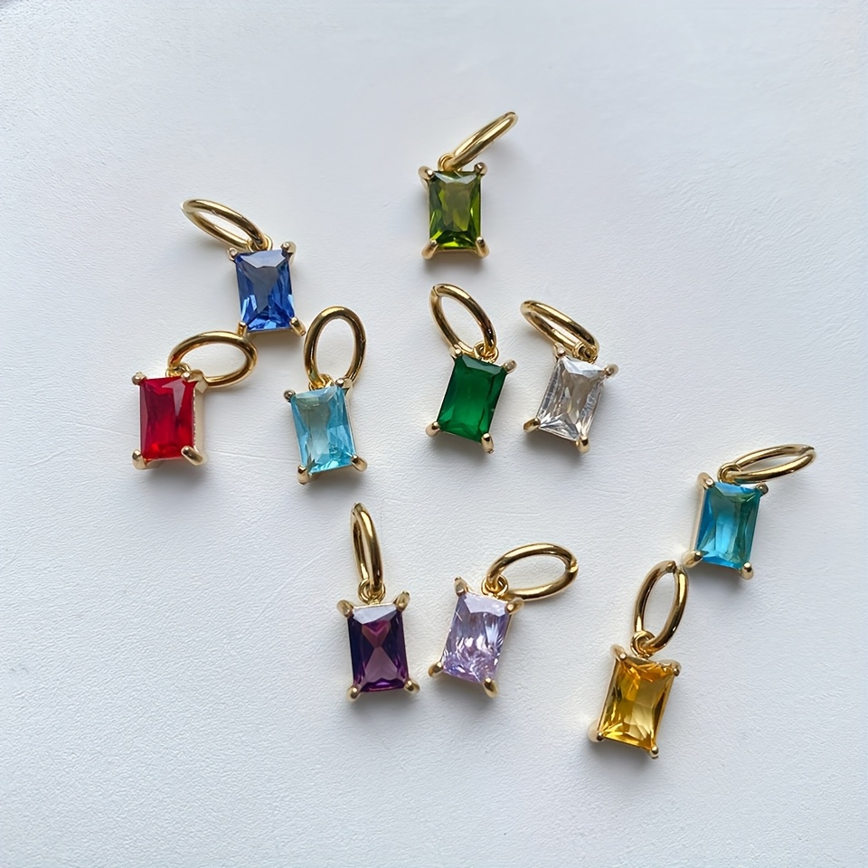 Women's Vintage Geometric Square Pendant Necklace