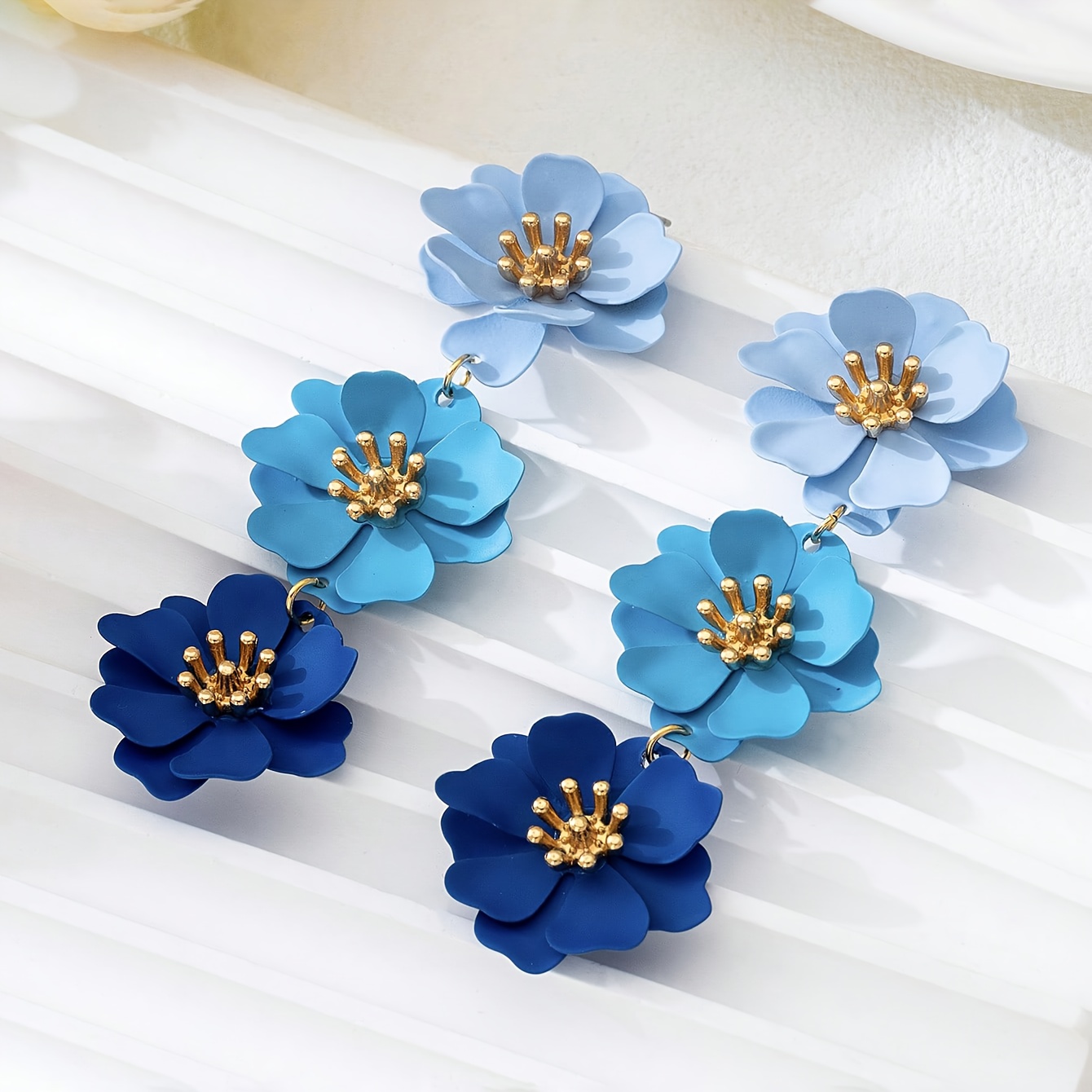 Stylish Gradient Blue Flower Drop Earrings for Women